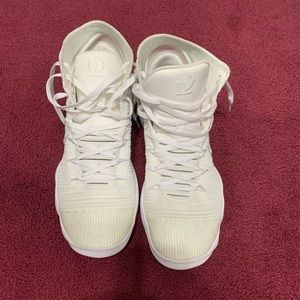 Nike hyper dunk fly nit size 16